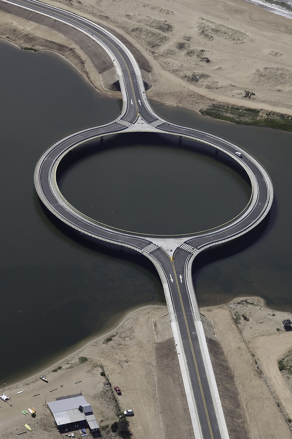 Pont circulaire de Laguna Garzón